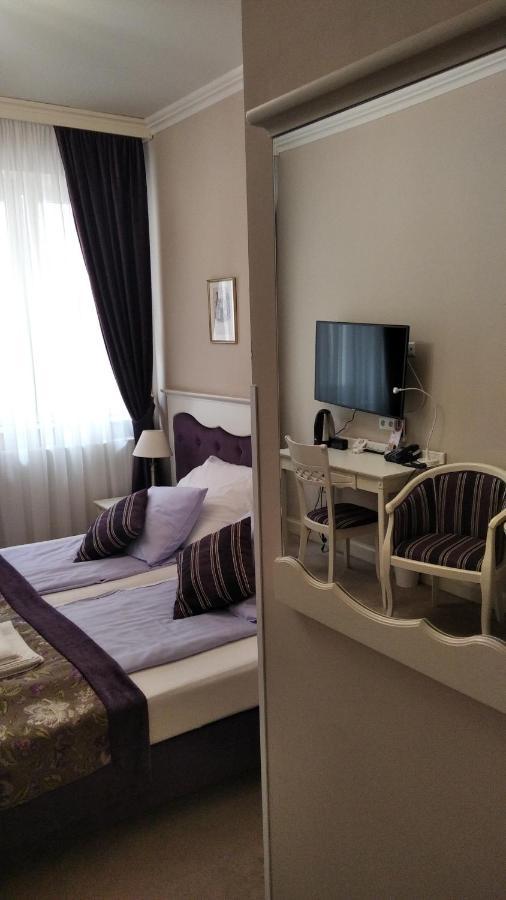 Resovia Residence Hotel*** Rzeszów Eksteriør bilde